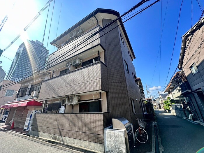 物件外観写真3　(外観写真)