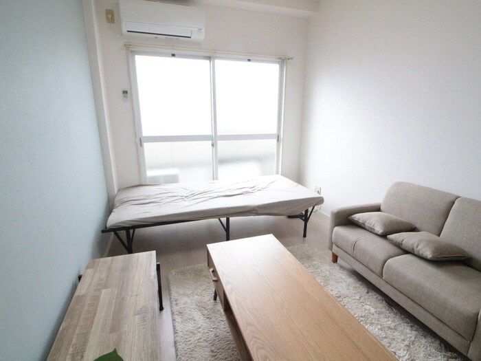 物件内観写真8　(居室)