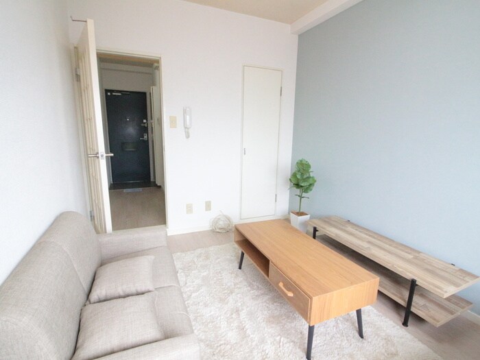 物件内観写真9　(居室)