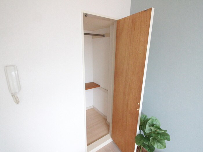 物件内観写真17　(収納)