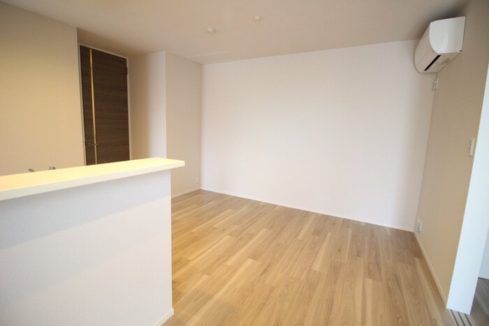 物件内観写真13　(居室)