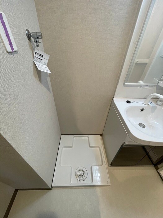 物件内観写真15　(洗濯機置場)