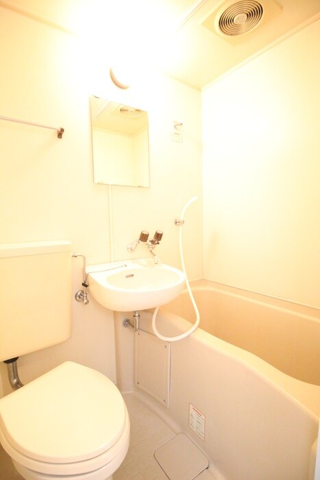 物件内観写真7　(バス／シャワールーム等)