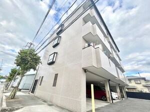 シルクハイム外観写真