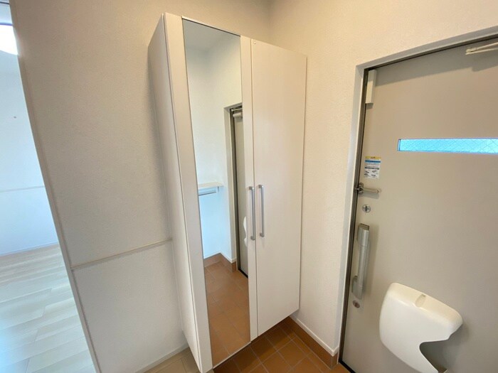 物件内観写真16　(靴箱)