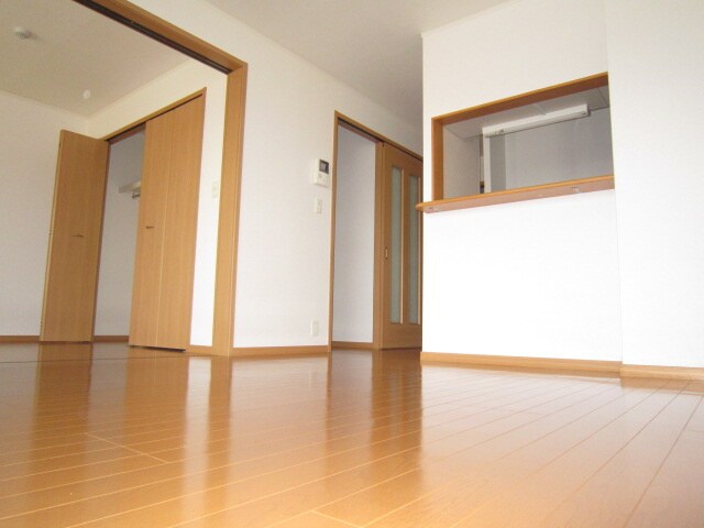 物件内観写真9　(居室)