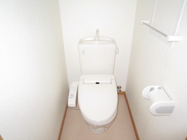 物件内観写真10　(トイレ)