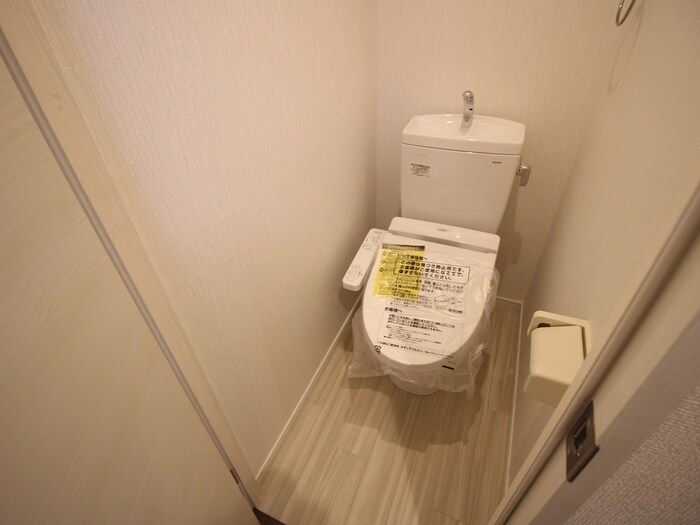 物件内観写真13　(トイレ)