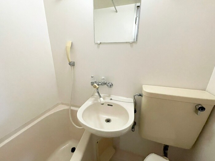 物件内観写真13　(洗面)