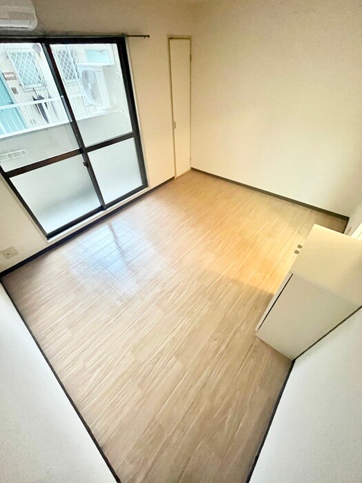 物件内観写真11　(居室)