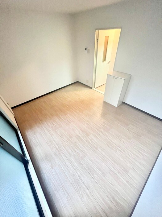 物件内観写真12　(居室)