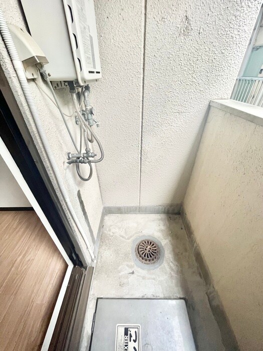 物件内観写真19　(洗濯機置場)