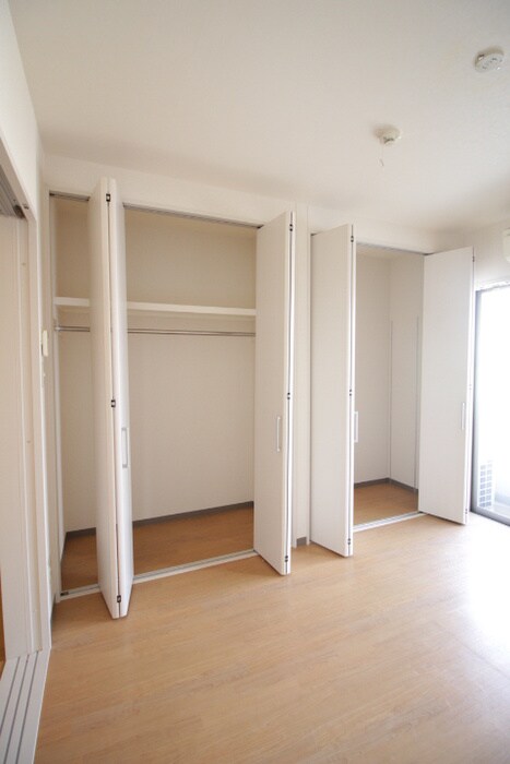 物件内観写真9　(収納)