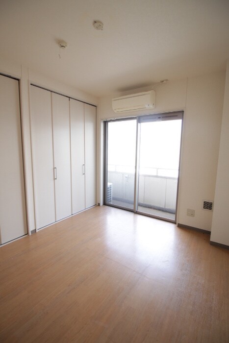 物件内観写真19　(居室)