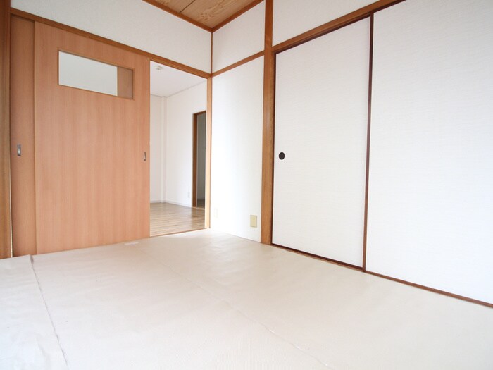 物件内観写真9　(居室)