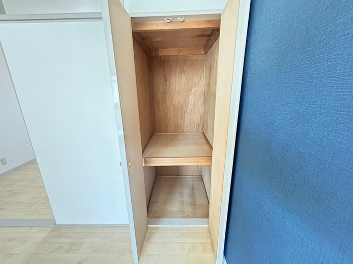 物件内観写真13　(収納)