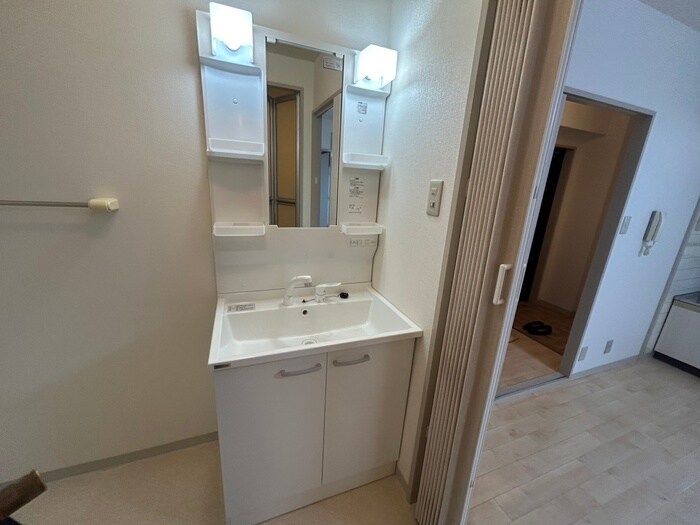 物件内観写真14　(洗面)