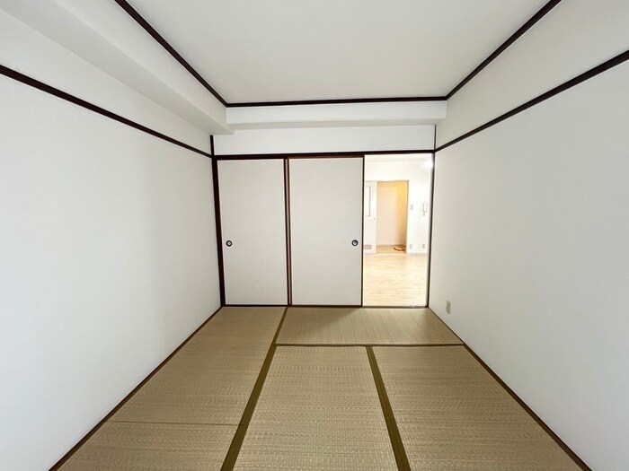 物件内観写真18　(居室)