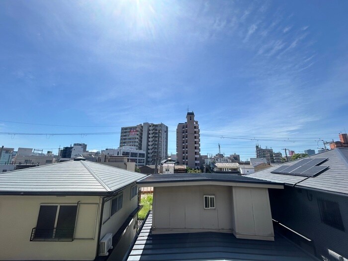 物件内観写真19　(室内からの展望)