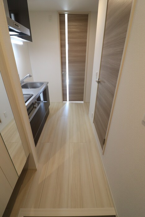 物件内観写真17　(廊下)