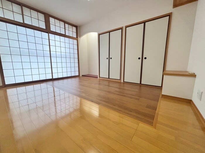 物件内観写真8　(居室)