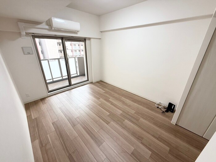 物件内観写真12　(居室)