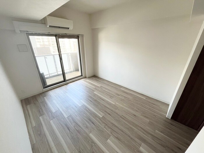 物件内観写真12　(居室)