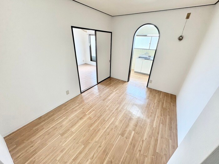 物件内観写真7　(居室)