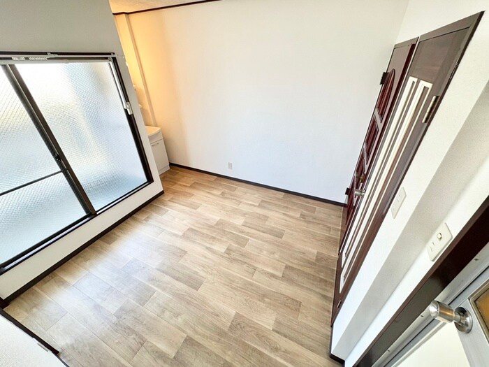 物件内観写真12　(居室)