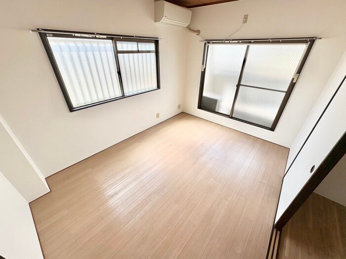 物件内観写真15　(居室)