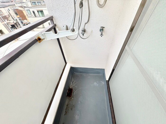 物件内観写真17　(洗濯機置場)