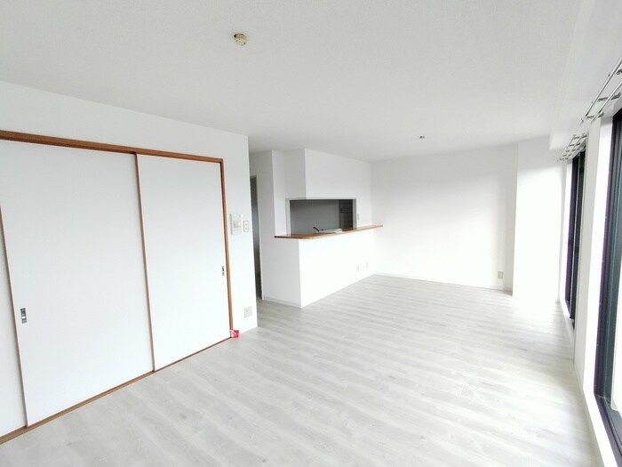 物件内観写真7　(居室)