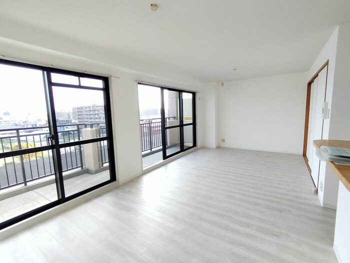 物件内観写真9　(居室)