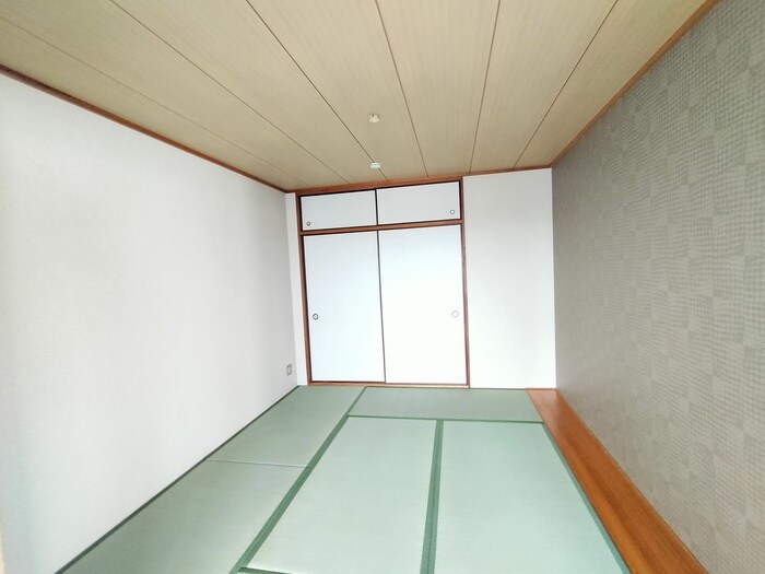 物件内観写真10　(居室)