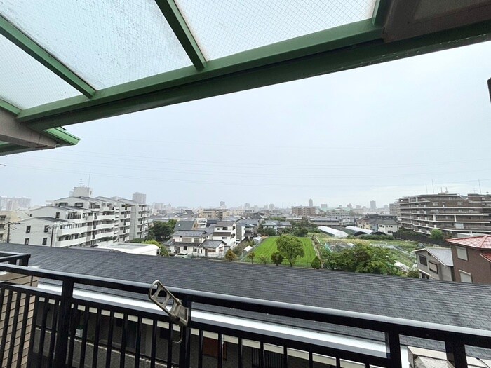 物件内観写真15　(室内からの展望)