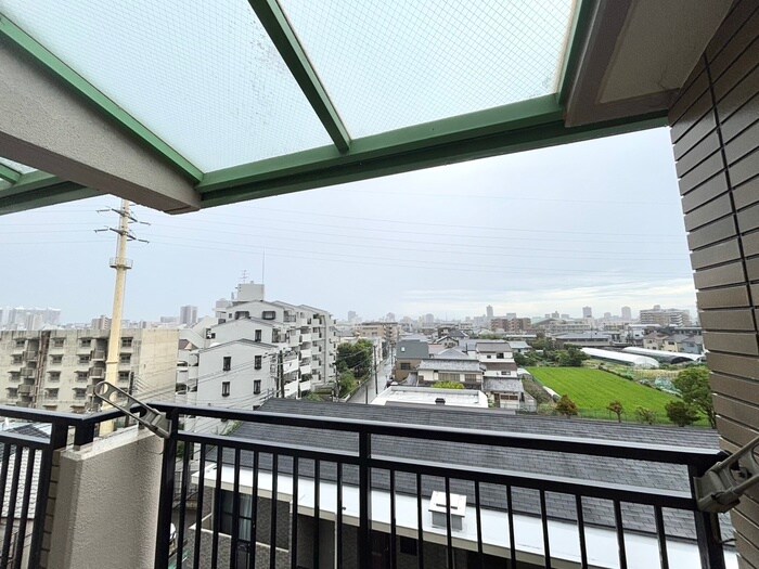 物件内観写真15　(室内からの展望)