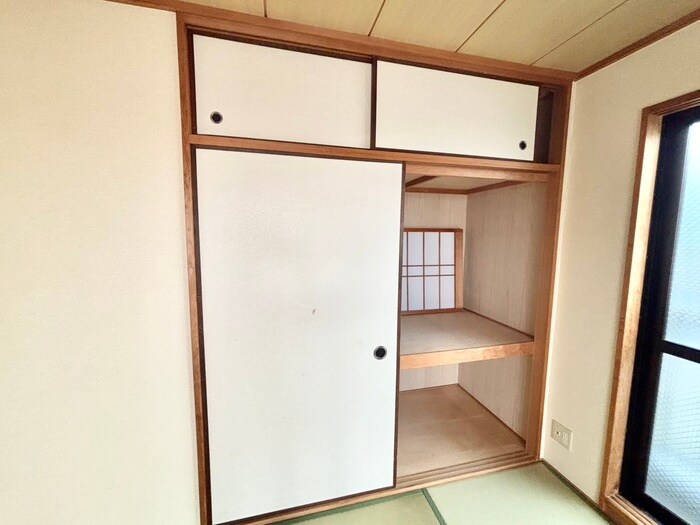 物件内観写真16　(収納)