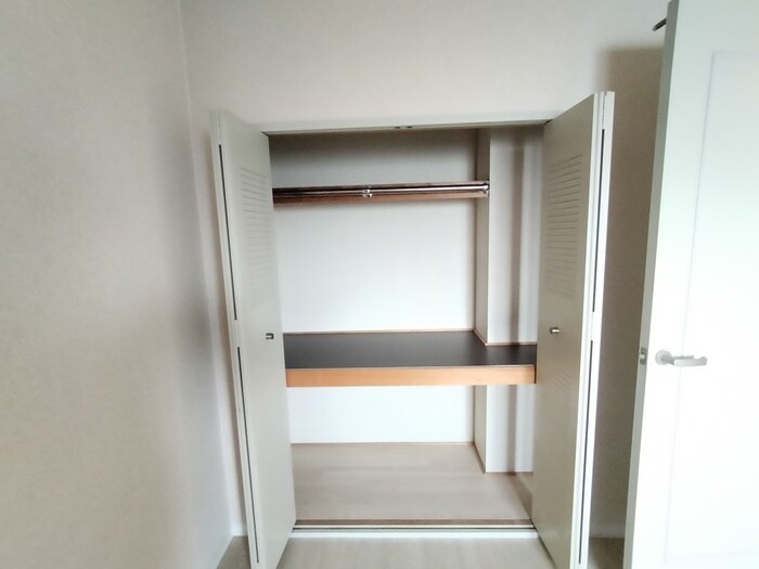 物件内観写真18　(収納)
