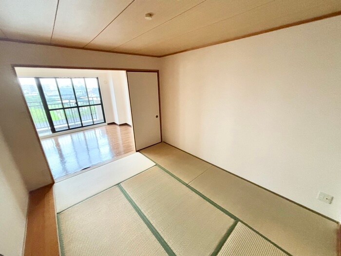 物件内観写真22　(居室)