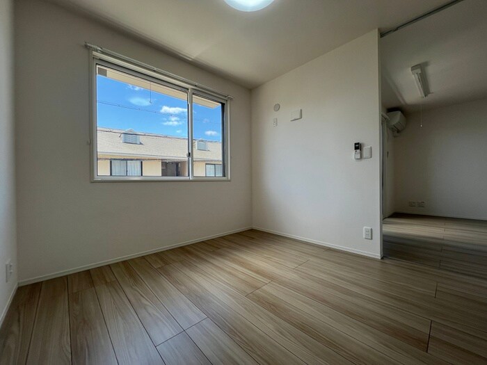 物件内観写真16　(居室)