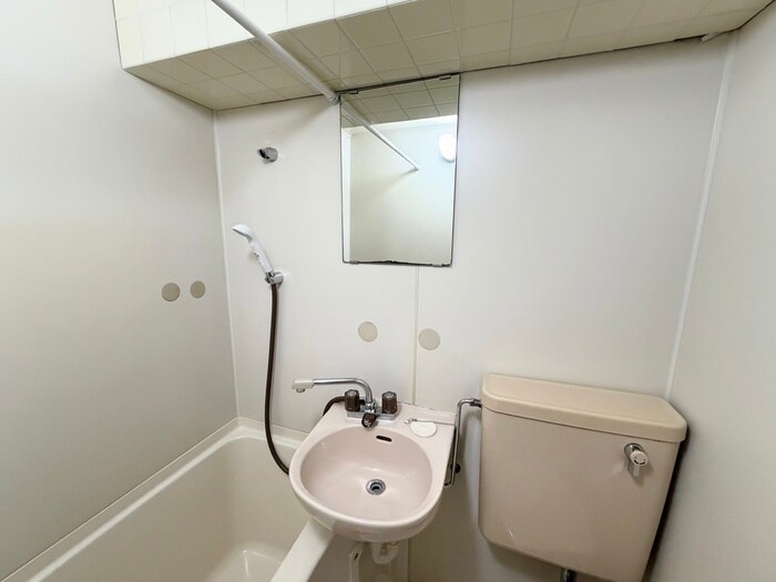 物件内観写真11　(洗面)