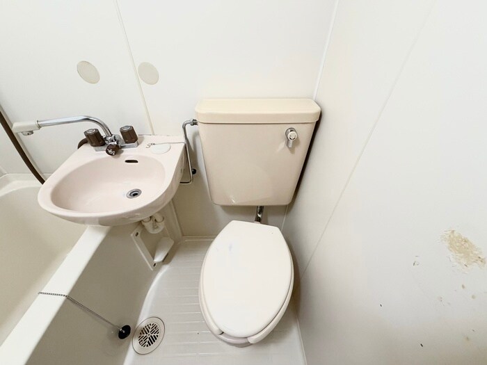 物件内観写真12　(トイレ)