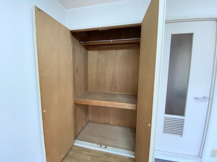 物件内観写真13　(収納)