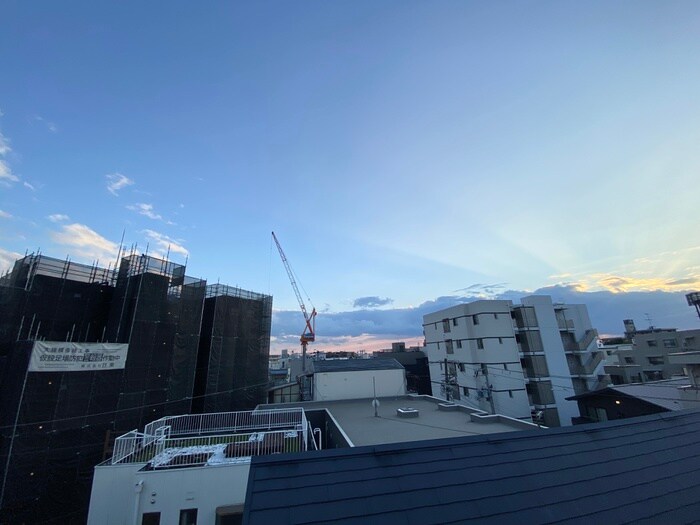 物件内観写真17　(室内からの展望)