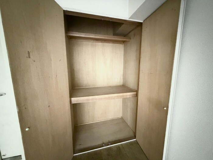物件内観写真18　(収納)
