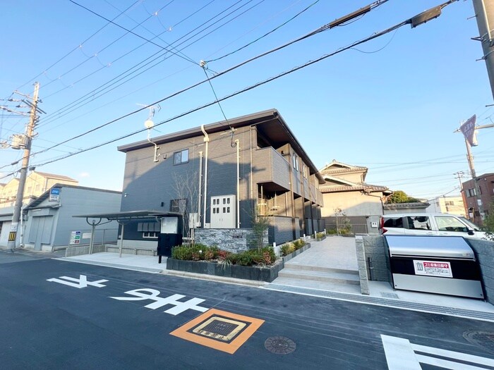 物件外観写真2　(外観写真)