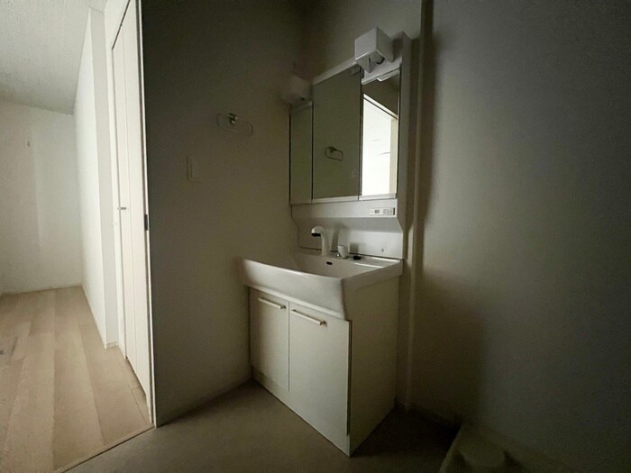 物件内観写真16　(洗面)