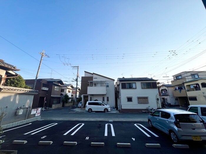 物件内観写真22　(室内からの展望)