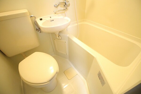 バス／シャワールーム等