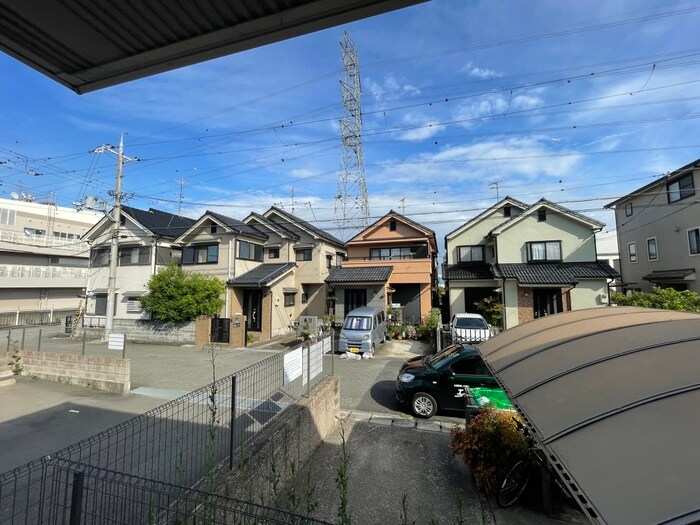 物件内観写真16　(室内からの展望)